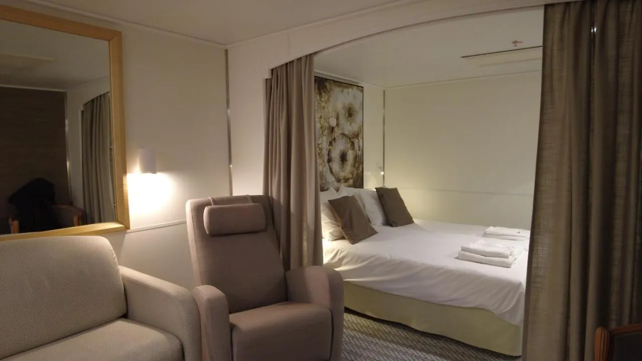 Silja Line Ferry - Helsinki 2 Nights Return Cruise To Stockholm Hotel